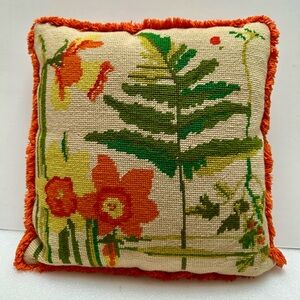 Vintage Needlepoint Tapestry Flower Design Throw Pillow with Fringe   14” x 14”